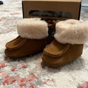 Ugg Baby Boots 0/1 (0-6 months)